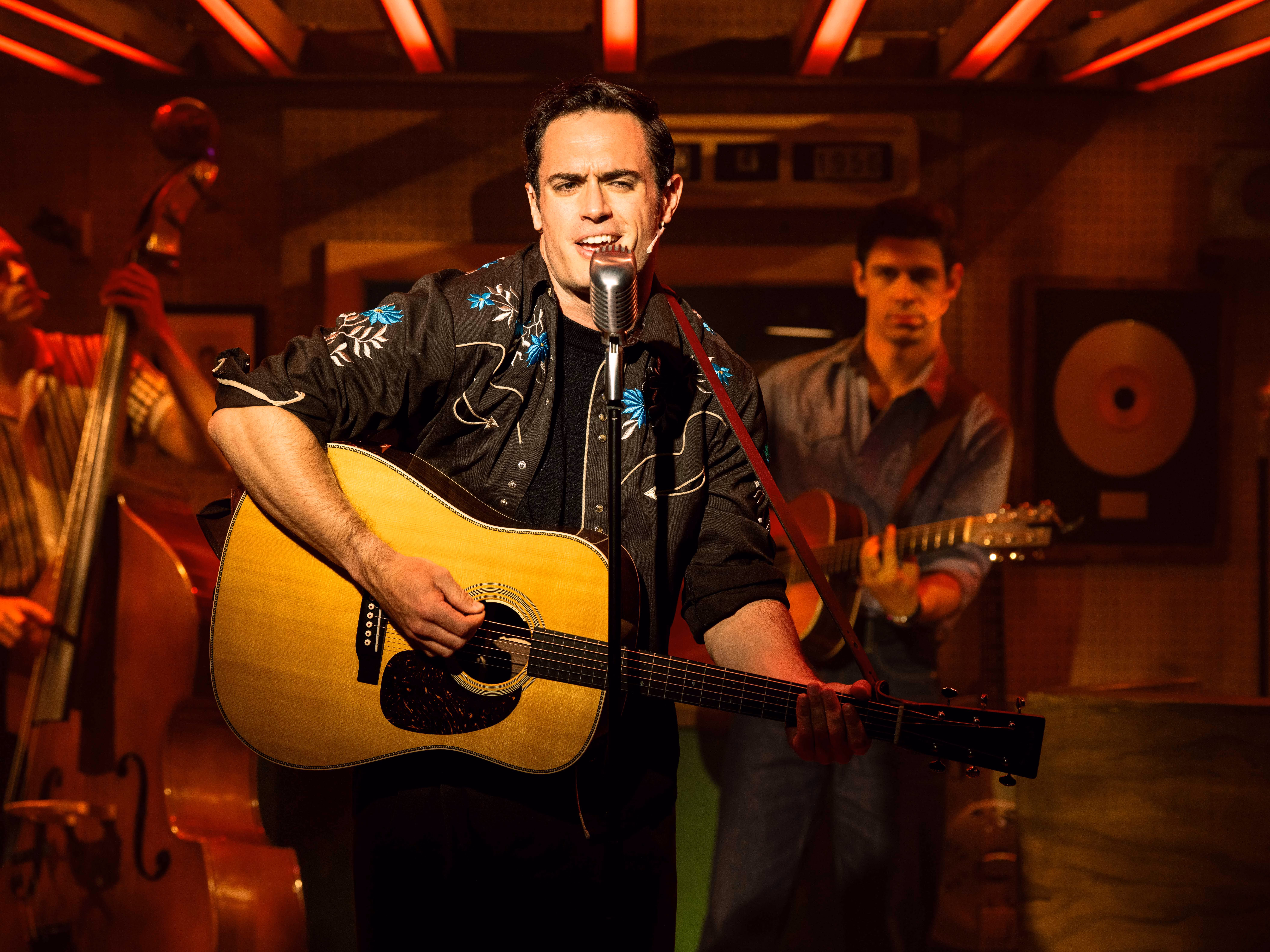 Christopher Erasmus as Johnny Cash in Million Dollar Quartet